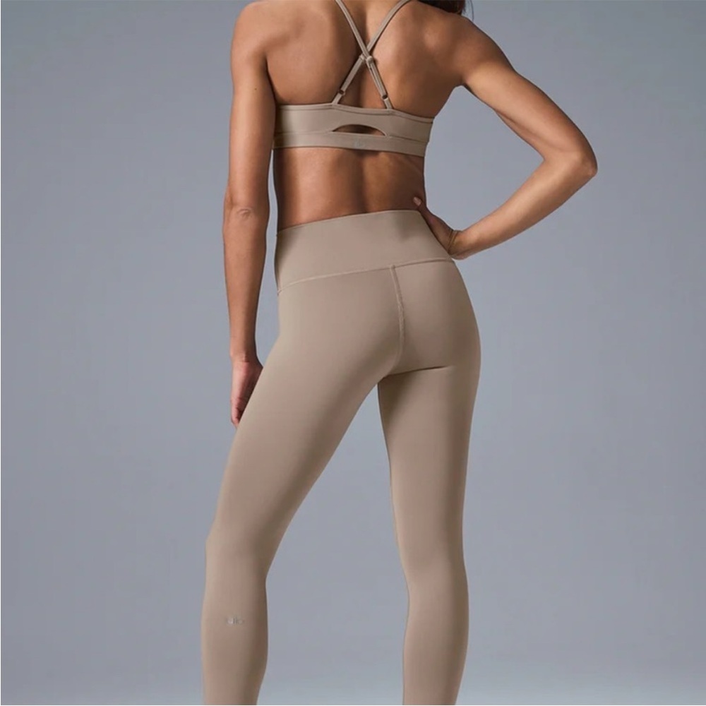Alo Yoga Airlift High-Waist Leggings